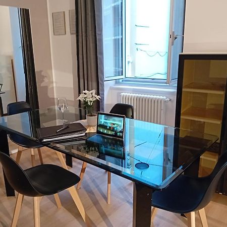 Snapstay Luxury Apartments In Centro A Триест Екстериор снимка